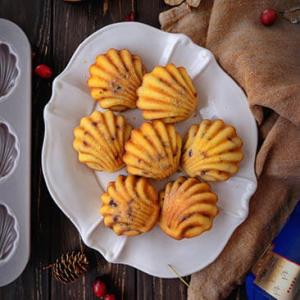 Madeleines au Foie Gras et aux canneberges